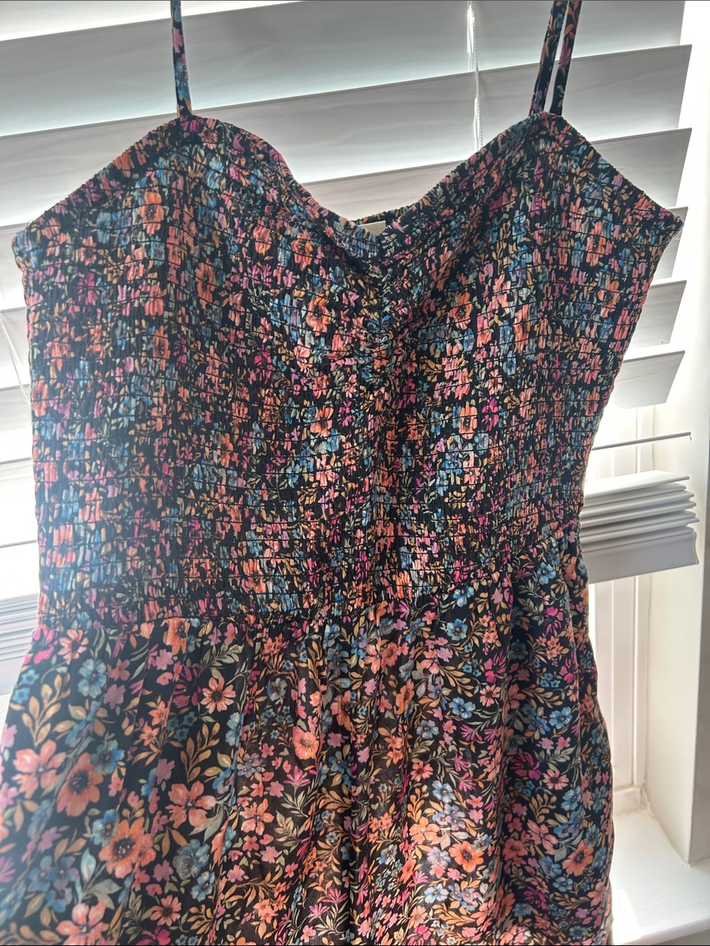 Floral Smocked jumper- Black Multicolor no tags never worn
